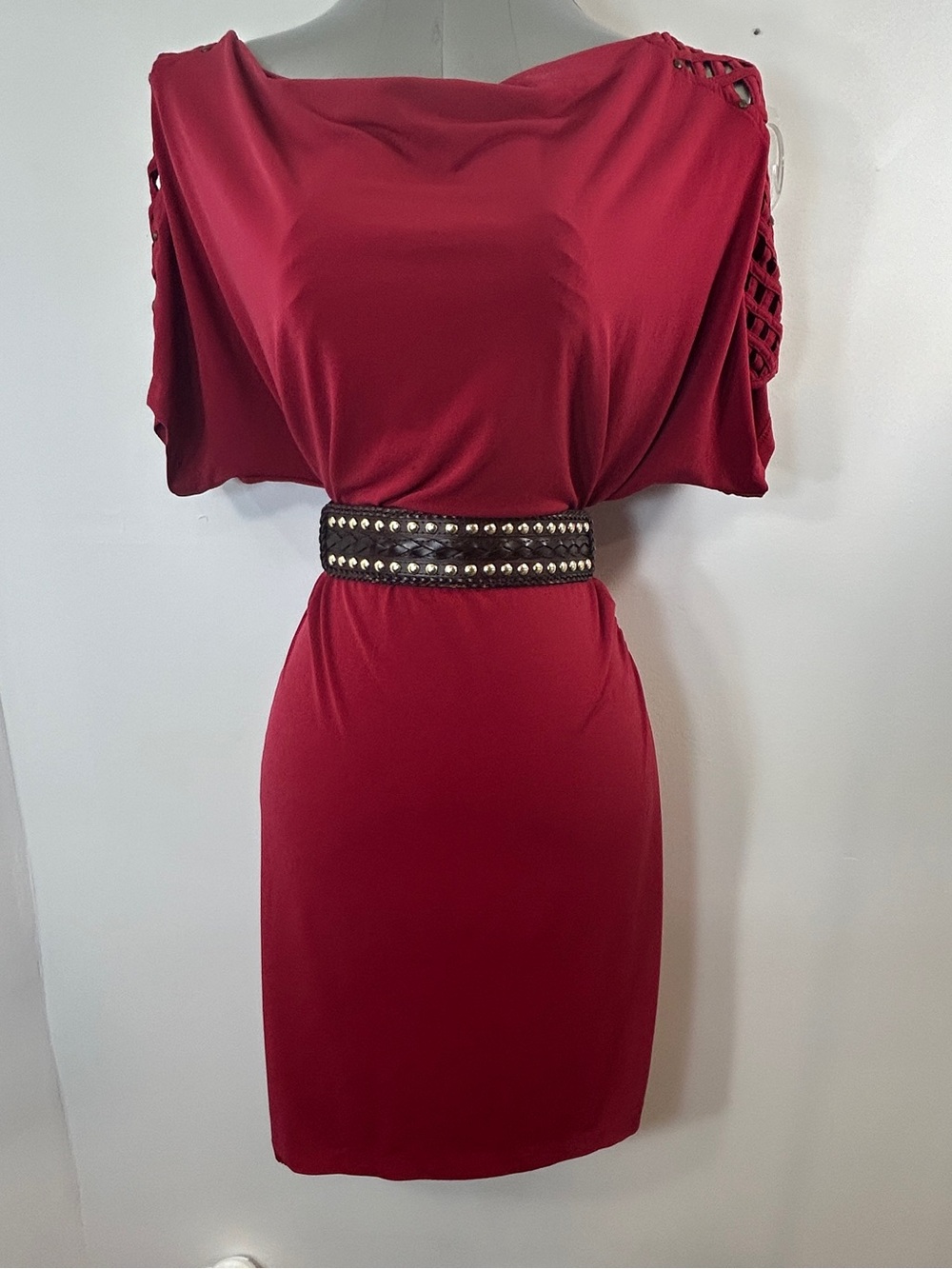 Elegant Red Midi Dress with Cutout Sleeves and Studded Belt